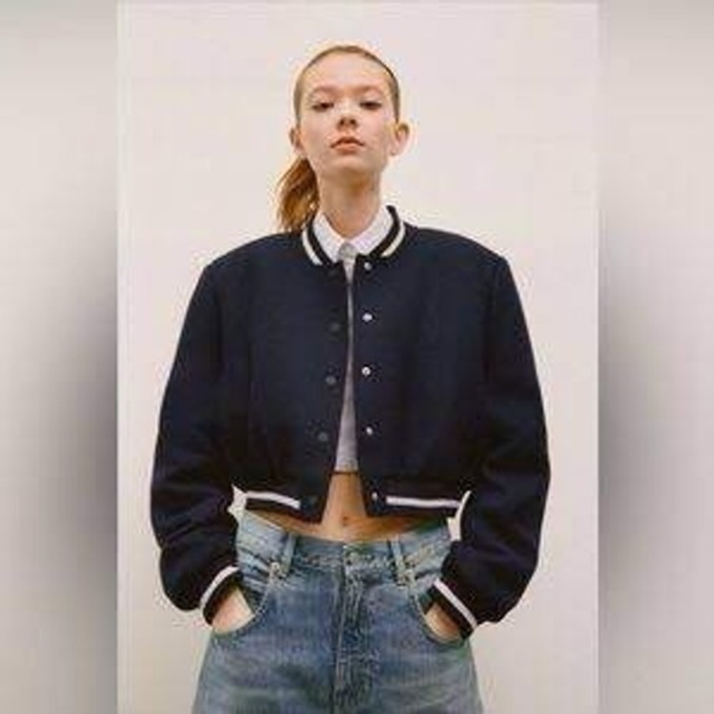 Zara Womens Navy Blue Cropped Varsity Bomber Jacket Quilted Lining Size‎ Large